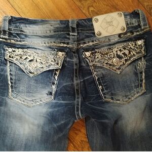 Gorgeous Miss Me Signature Skinny Destructed Jeans With 31" Inseam